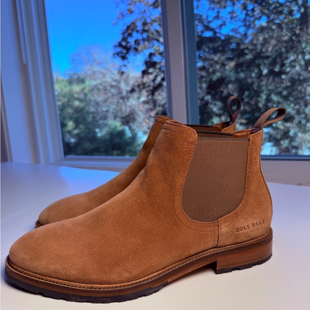 COLE HAAN MENS TAN SUEDE BERKSHIRE LUG CHELSEA BOOTS SIZE 8 MEDIUM - Picture 9 of 16